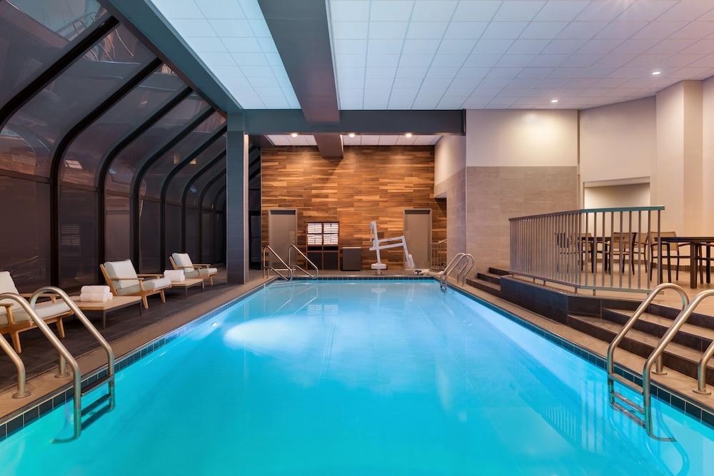 Hyatt Regency 3*