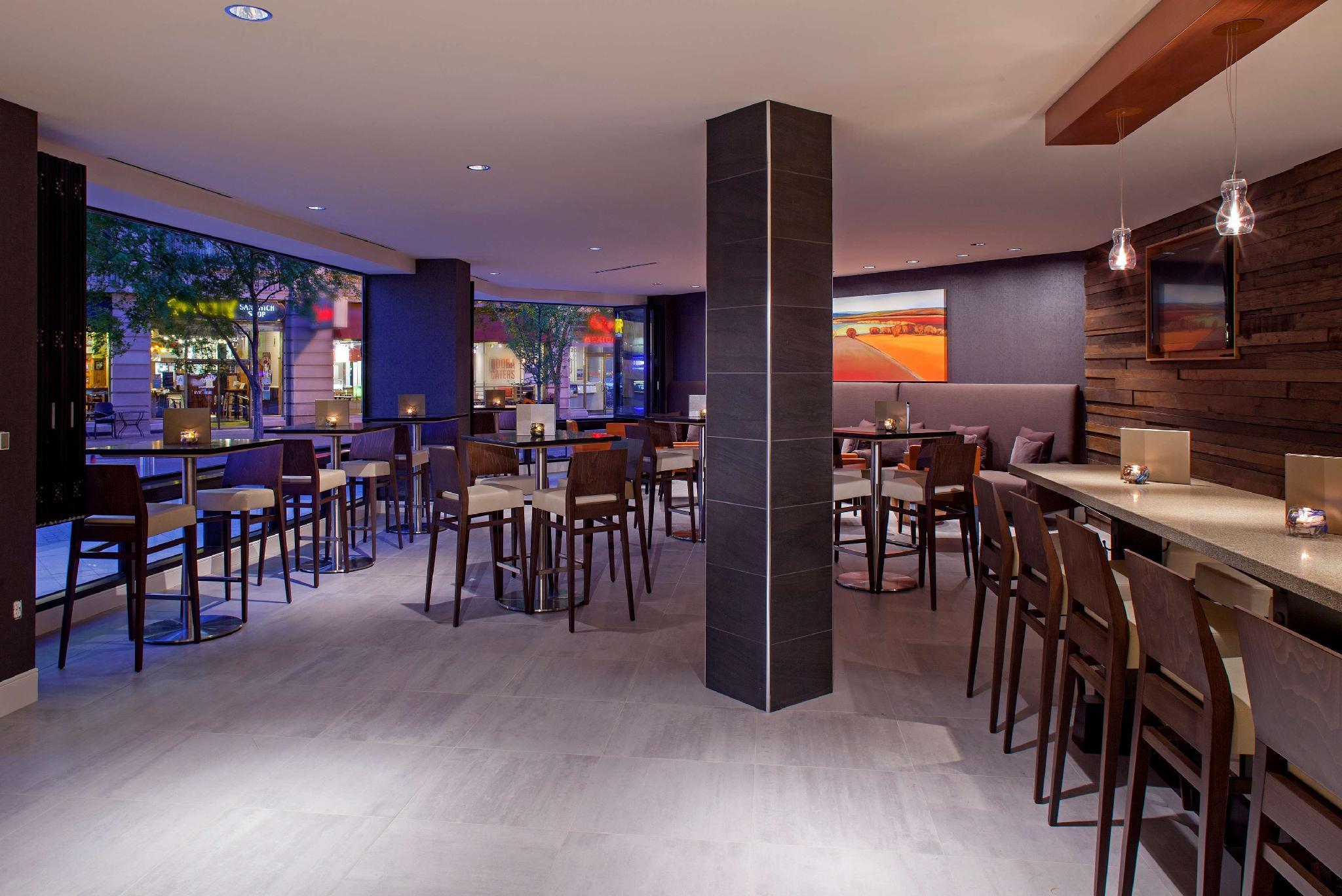 Hyatt Regency 3*